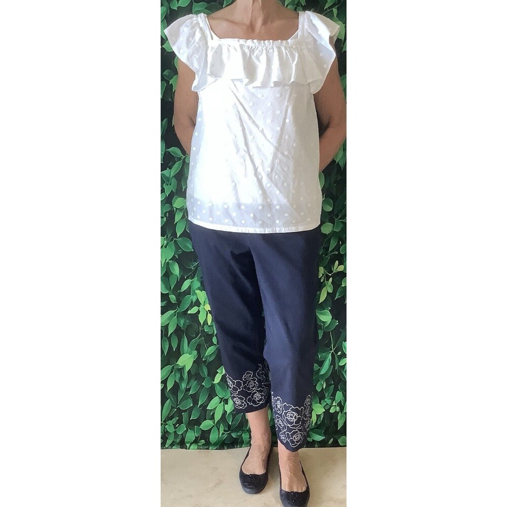 🤍 Ann Taylor White Polka Dot Square Neck Blouse – Size Small - Picture 2 of 4